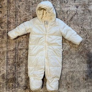 GAP baby lightweight puffer suit